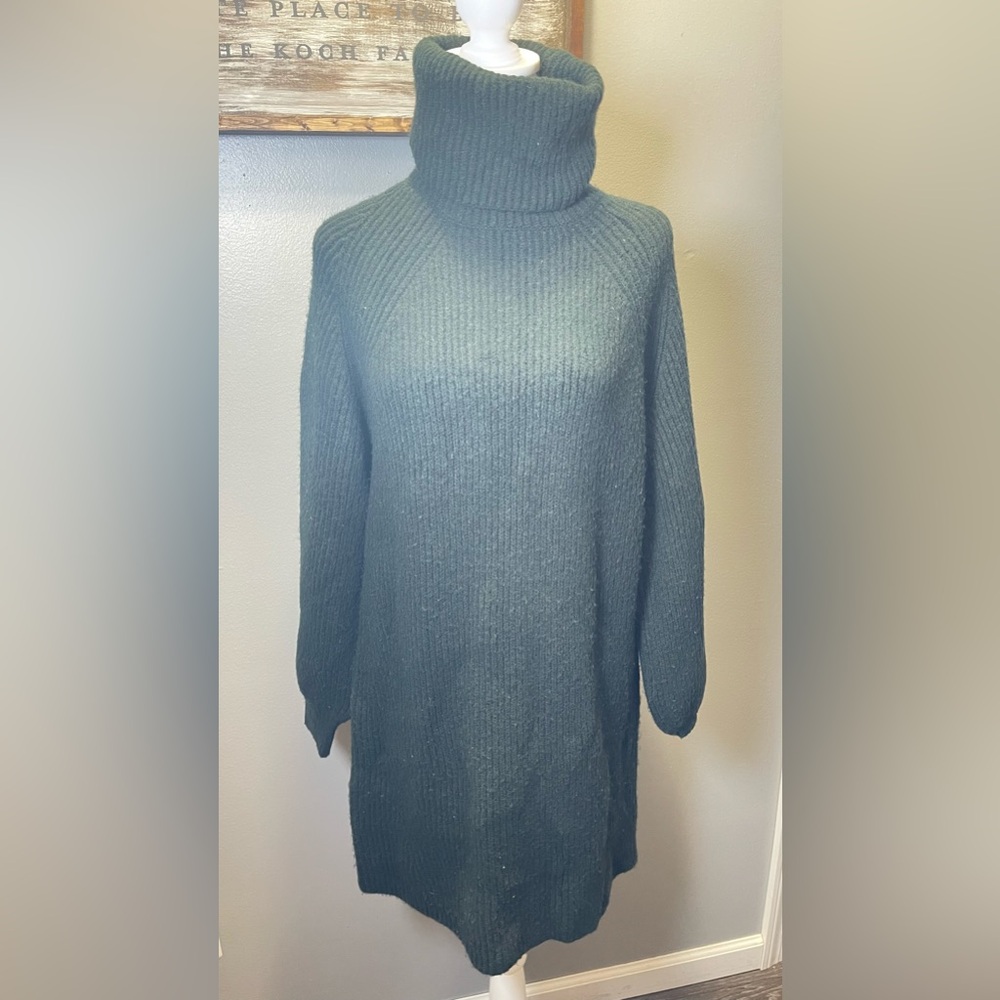 12th Tribe x The Salty Blonde Olive Green‎ Turtleneck Sweater Dress Size Small